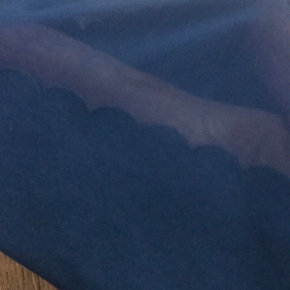 Victoria’s Secret knockout scalloped leggings - Picture 6 of 8